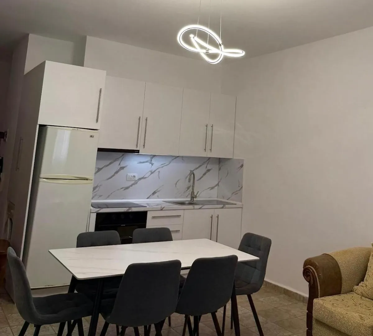 Fishta Apartment Velipojë 0*,